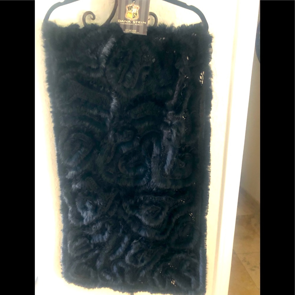 Black lace wrap